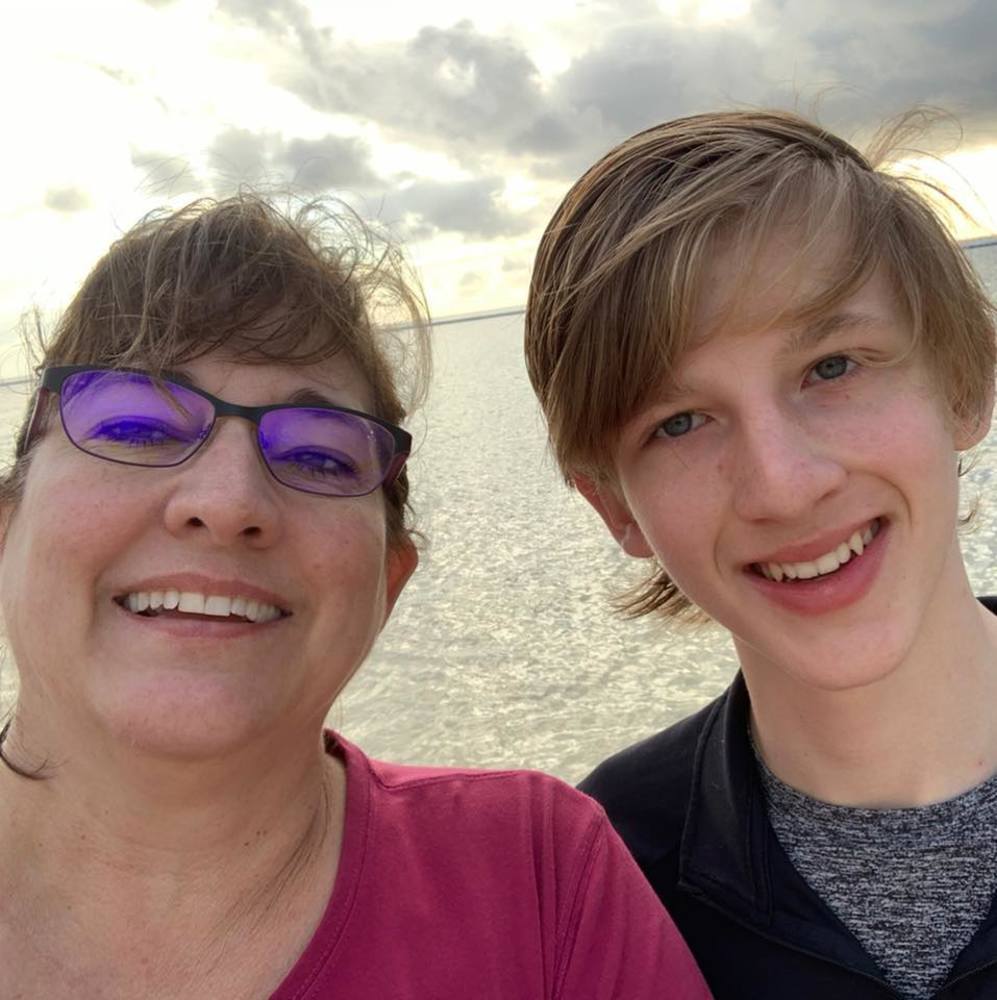 Meet your Posher, Cristine